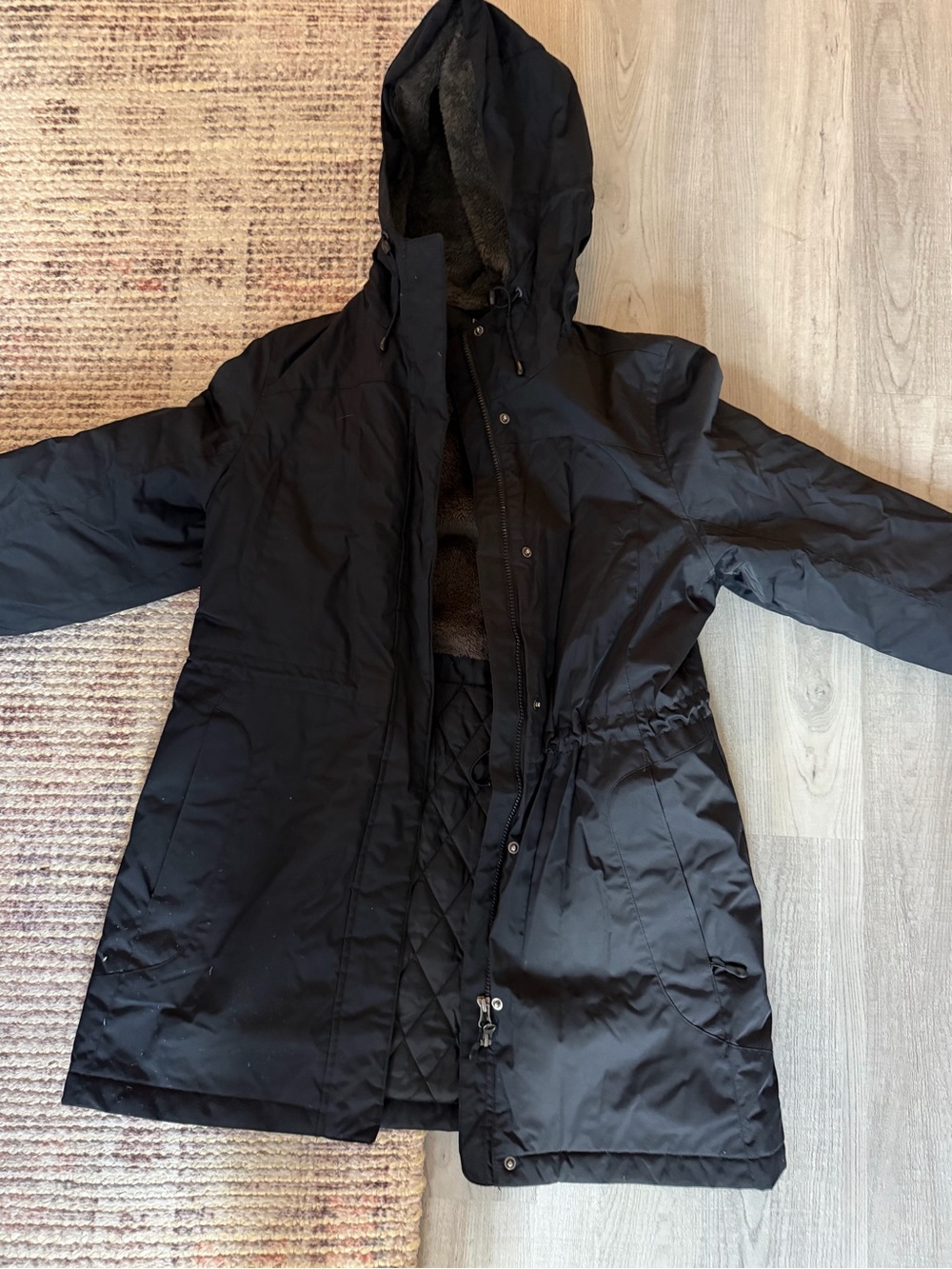 L.L. Bean Black Women's Hooded Ski & Snow Jacket